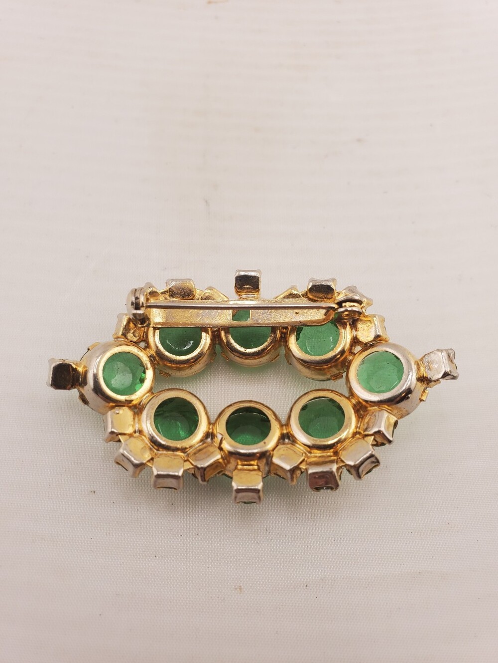 Green Rhinestone Brooch - Picture 2 of 3